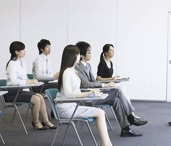 個(gè)人找社保代理公司交社保怎么收費(fèi)